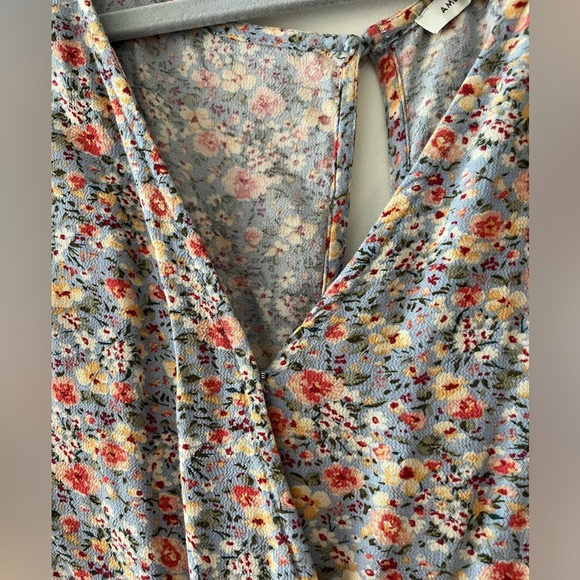 American Eagle floral romper - Picture 3 of 6